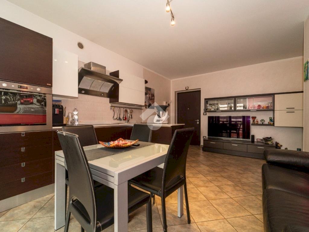 Three-room apartment Corso martin luther king, Grugliasco - photo 2