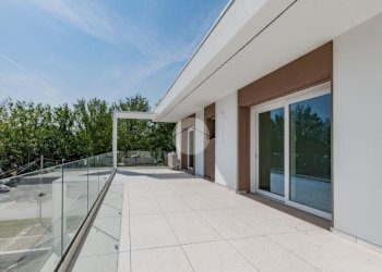 Four-room apartment Via Ferdinando Magellano, Cesenatico - photo 2
