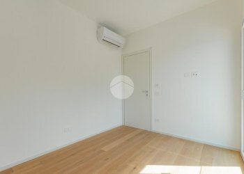 Four-room apartment Via Ferdinando Magellano, Cesenatico - photo 5