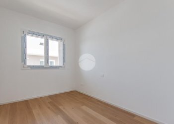 Four-room apartment Via Ferdinando Magellano, Cesenatico - photo 7