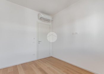 Four-room apartment Via Ferdinando Magellano, Cesenatico - photo 11