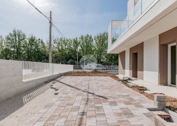 Three-room apartment Via Ferdinando Magellano, Cesenatico - photo 2