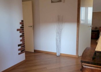 Foto 45 - Appartamento VIA SAN BERNARDO
 
45, Mesero - foto 45