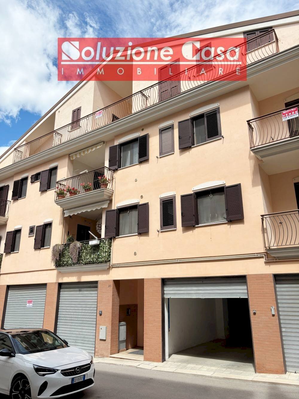 Foto 1 - Box via Pisacane
 
4-10, Spinazzola - foto 1