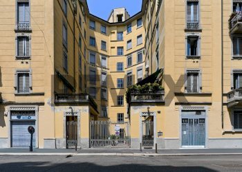 Edificio all\'aperto - Shop Via Carlo Goldoni
77, Milano - photo 2