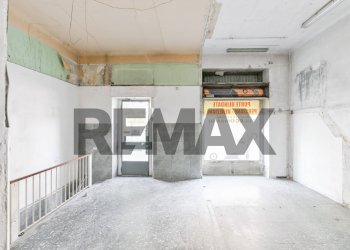 Parcheggio - Shop Via Carlo Goldoni
77, Milano - photo 8