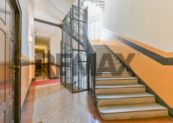 Ricezione / Lobby - Shop Via Carlo Goldoni
77, Milano - photo 16