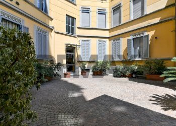 Edificio all\'aperto - Shop Via Carlo Goldoni
77, Milano - photo 17