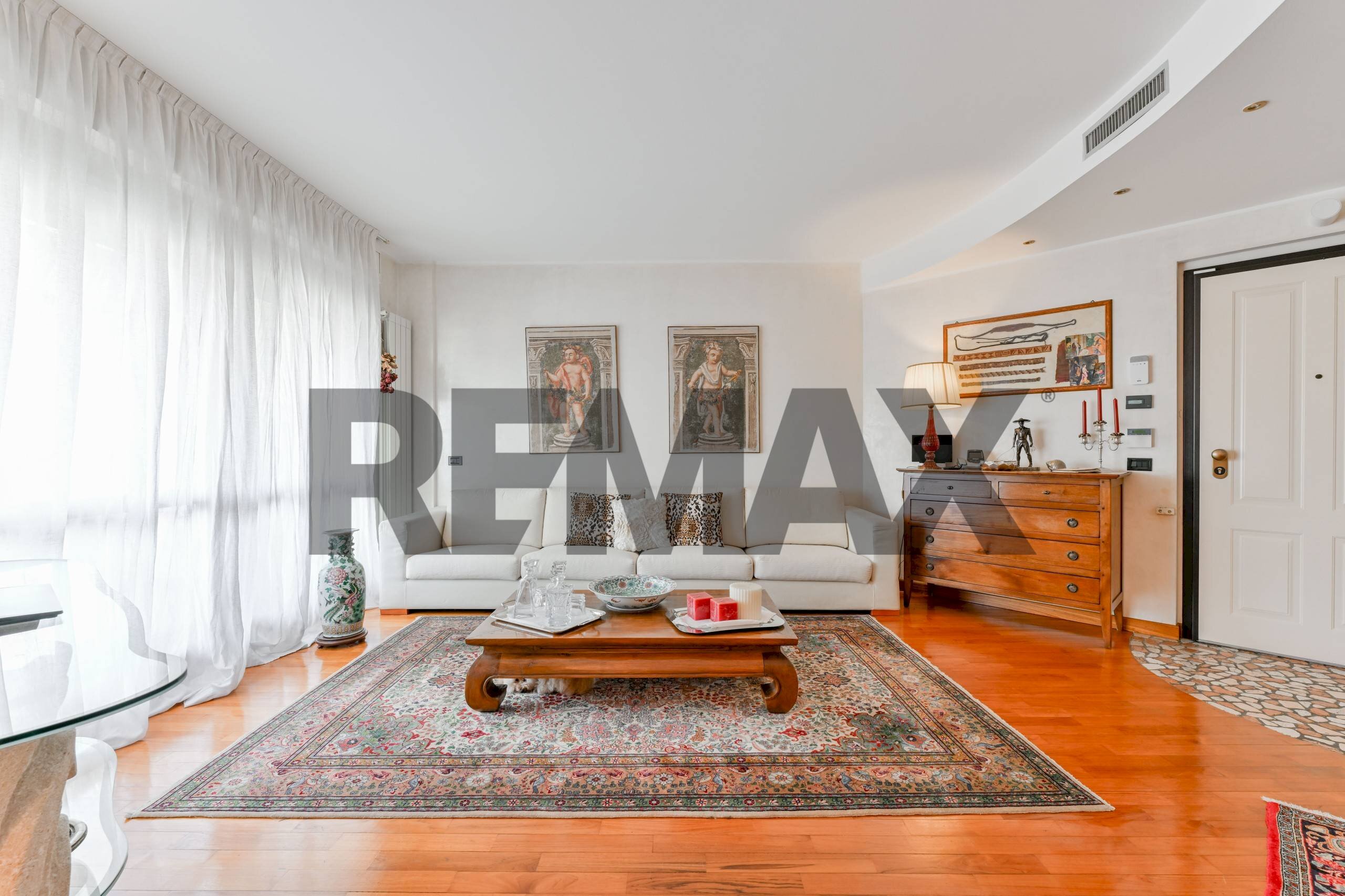 Soggiorno - Attic Bartolomeo Colleoni
21, Gallarate - photo 2