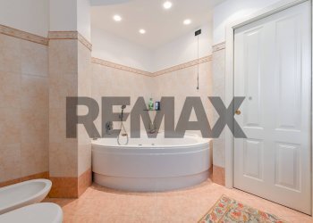 Bagno - Four-room apartment Bartolomeo Colleoni
 
21, Gallarate - photo 16