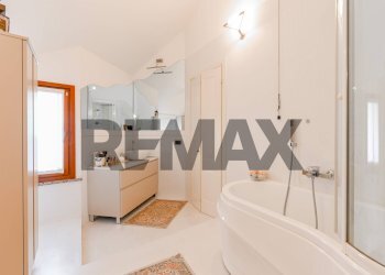 Bagno - Four-room apartment Bartolomeo Colleoni
 
21, Gallarate - photo 26