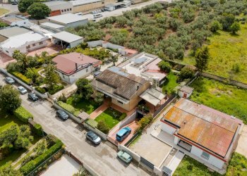 Casa all\'aperto - Semi-detached house Via Tintoretto
 
14, Modugno - photo 6