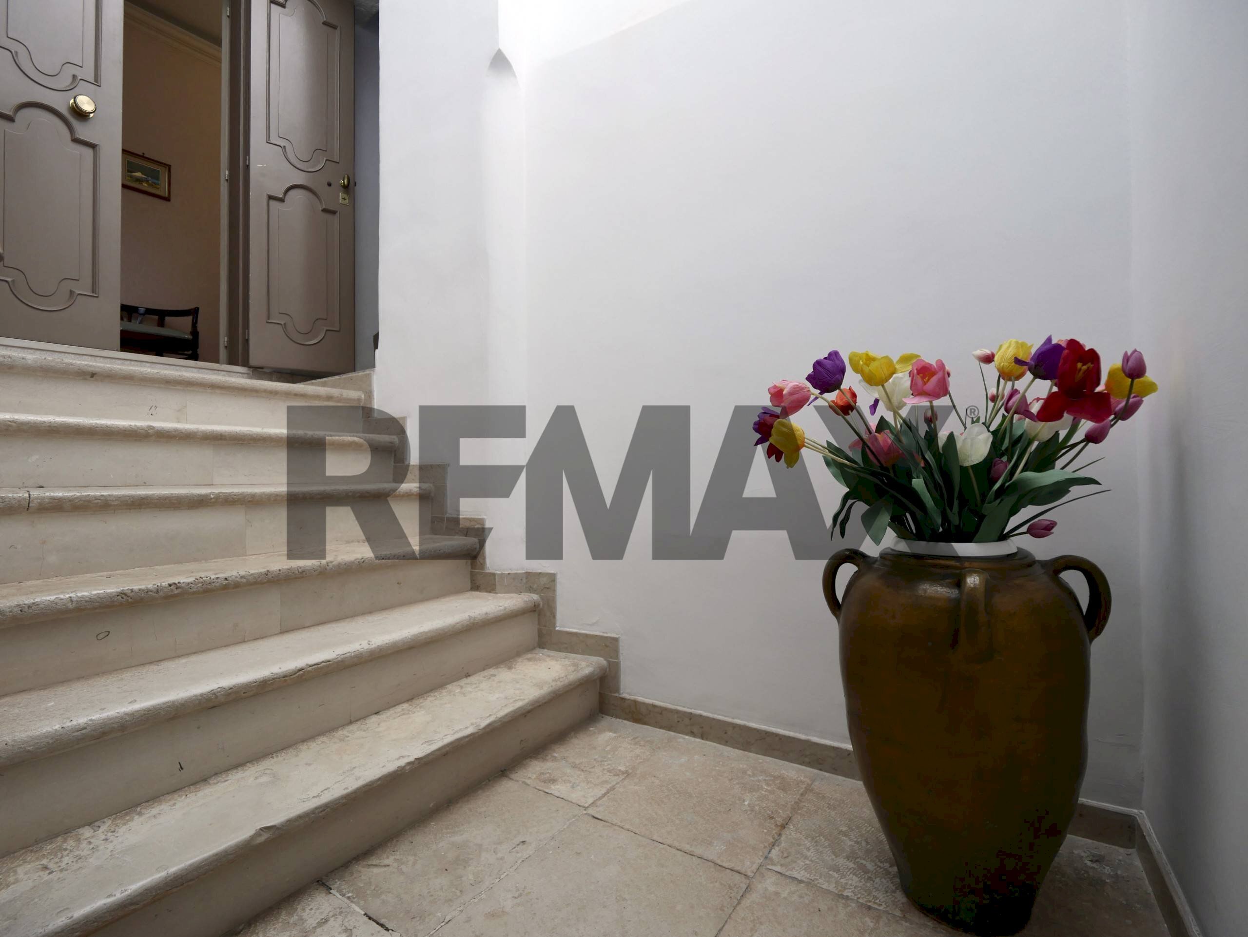 Scale - Independent house Via Vittorio Emanuele
9, Molfetta - photo 2