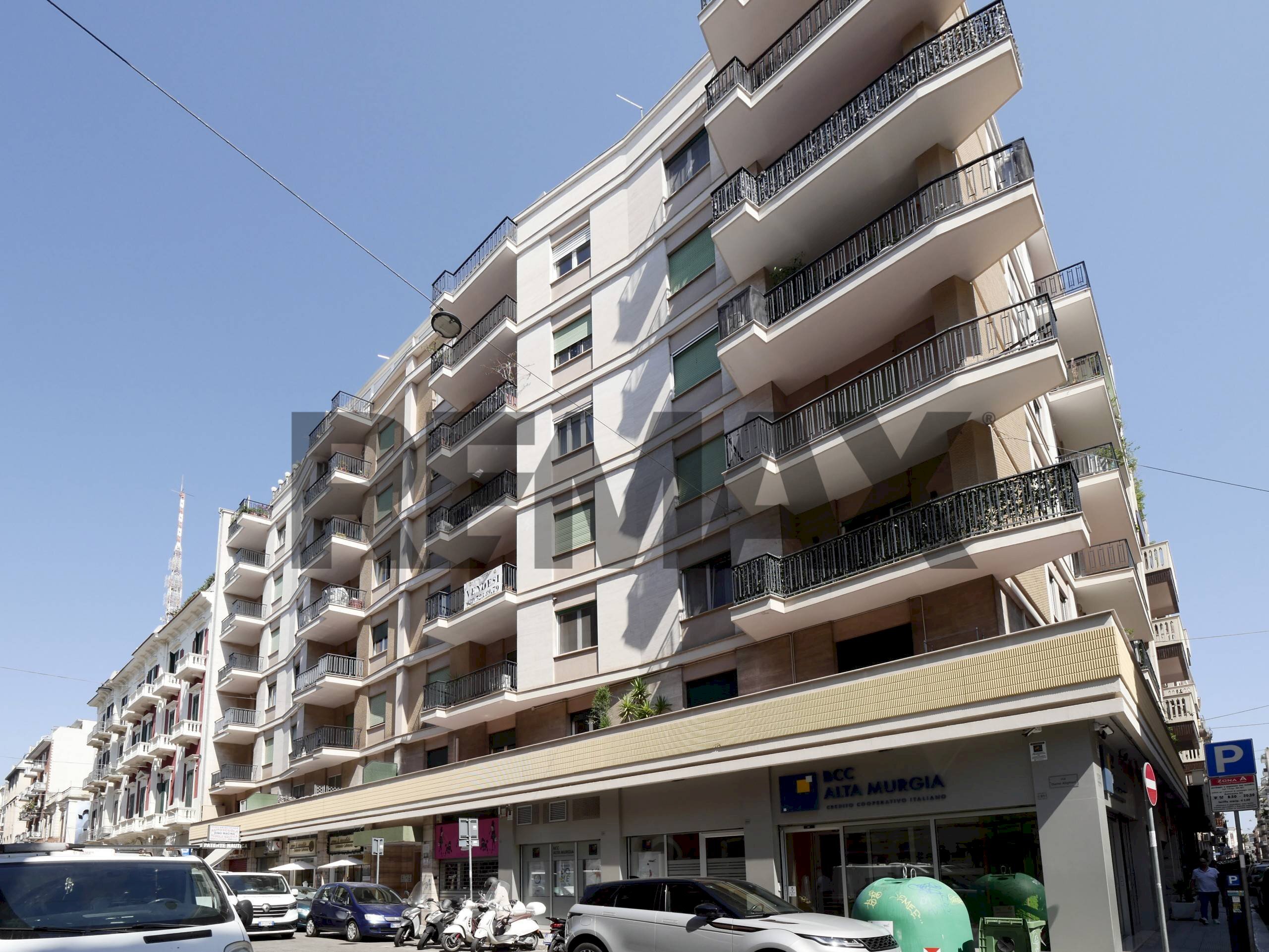 Edificio all\'aperto - Four-room apartment Via Dante Alighieri
 
97, Bari - photo 1