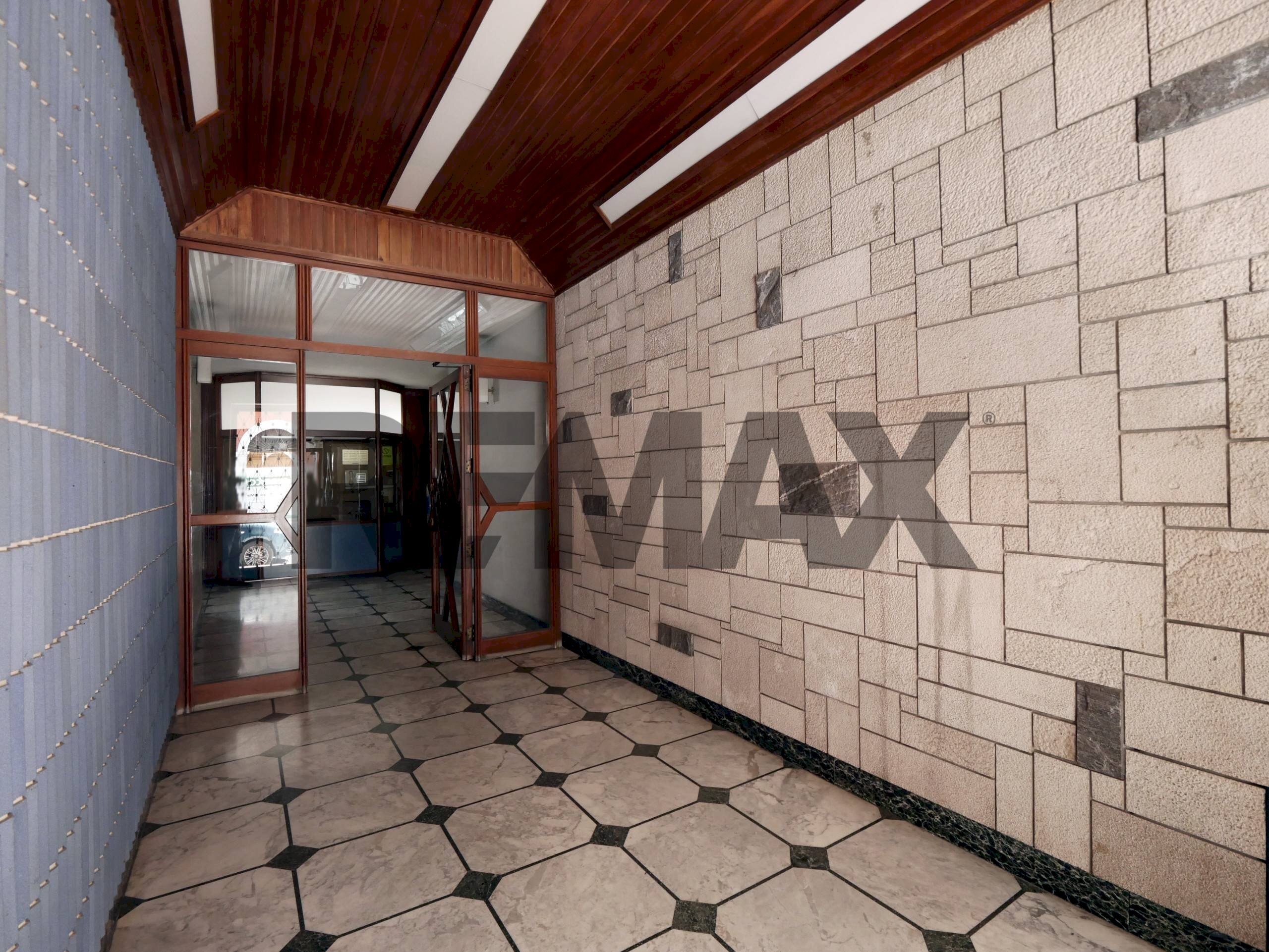 Non correlato - Four-room apartment Via Dante Alighieri
97, Bari - photo 2