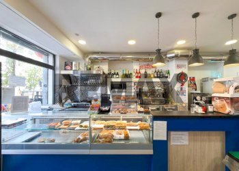 Cucina - Attività Commerciale Via Duca Della Verdura
45/47, Palermo - foto 2