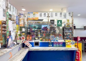 Cucina - Attività Commerciale Via Duca Della Verdura
45/47, Palermo - foto 3