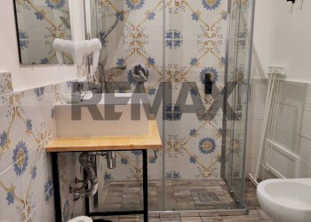 Bagno - Hotel Via Dell'università
 
20, Palermo - foto 4