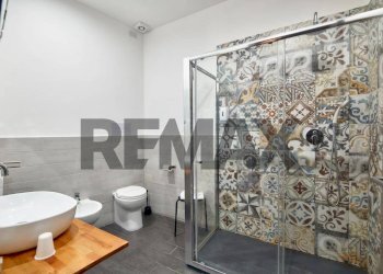 Bagno - Hotel Via Dell'università
 
20, Palermo - foto 23