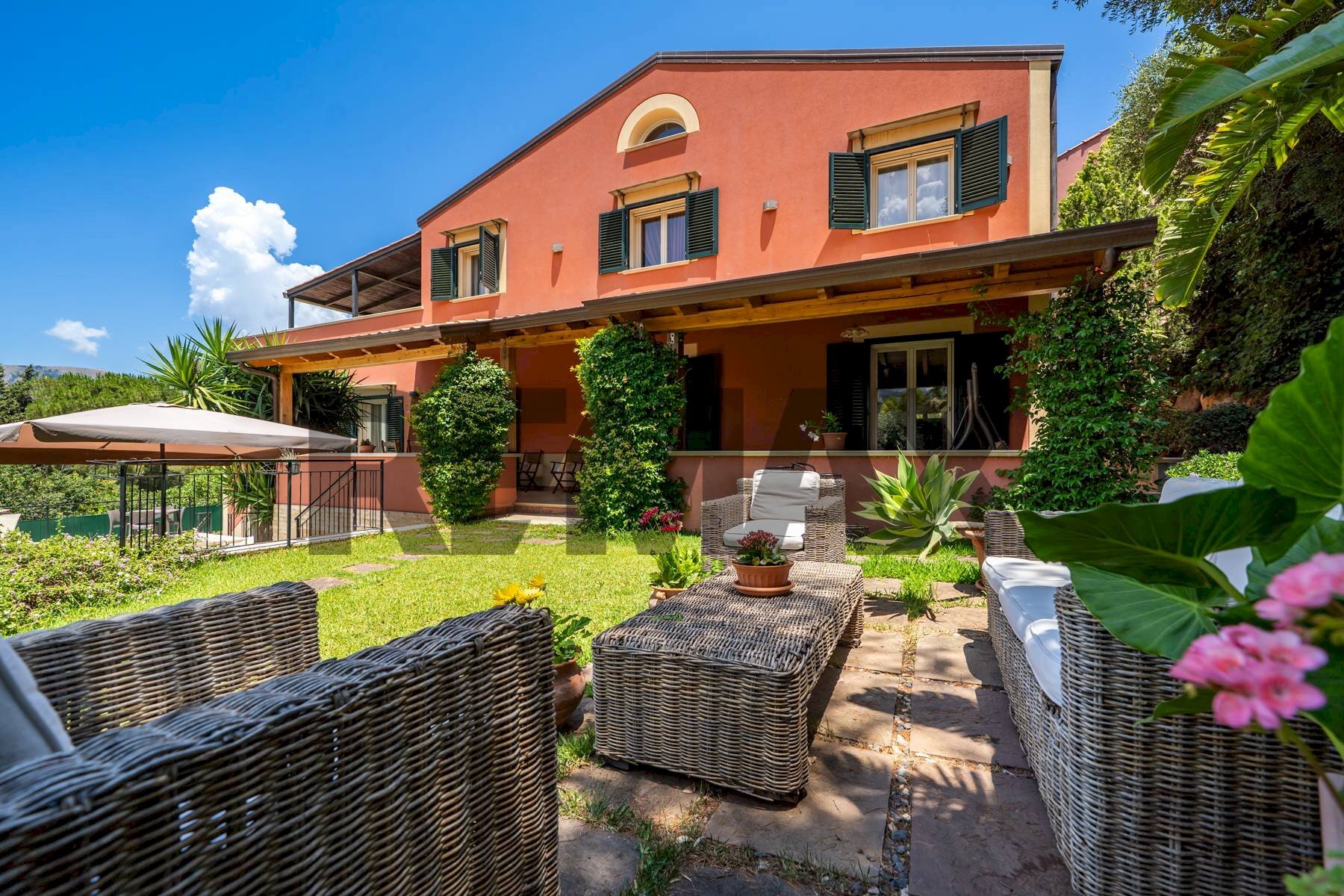Casa all\'aperto - Villa Via degli Astronauti
 
61/bis, Altofonte - foto 1