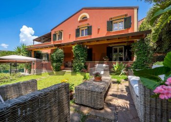 Casa all\'aperto - Villa Via degli Astronauti
 
61/bis, Altofonte - foto 1