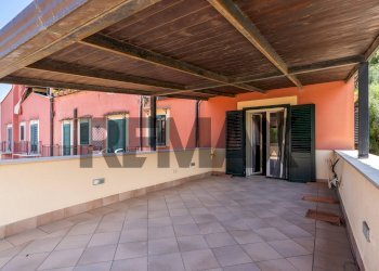 Terrazza - Villa Via degli Astronauti
 
61/bis, Altofonte - foto 42
