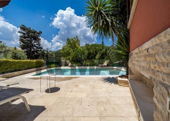 Piscina - Villa Via degli Astronauti
 
61/bis, Altofonte - foto 53