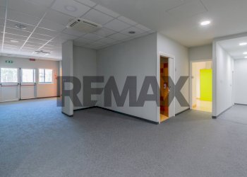 Stanza vuota - Ufficio Via Lanza di Scalea
1350, Palermo - foto 10