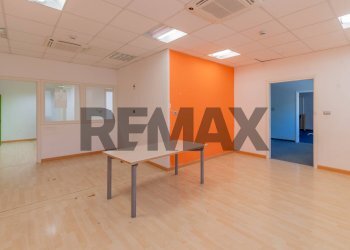 Stanza vuota - Ufficio Via Lanza di Scalea
1350, Palermo - foto 13