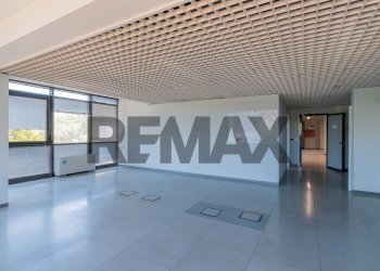 Ricezione / Lobby - Office Via Lanza di Scalea
1350, Palermo - photo 3
