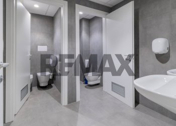 Bagno - Office Via Lanza di Scalea
1350, Palermo - photo 5