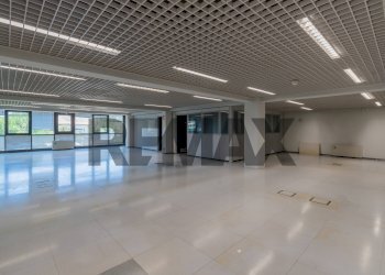 Ricezione / Lobby - Office Via Lanza di Scalea
1350, Palermo - photo 9
