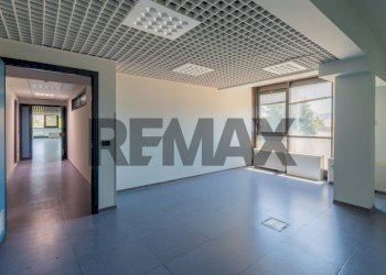 Stanza vuota - Office Via Lanza di Scalea
1350, Palermo - photo 3