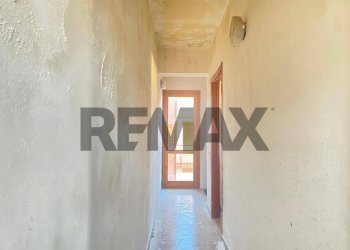 Hall / corridoio - Casa indipendente Via Carso
 
9, Zafferana Etnea - foto 42