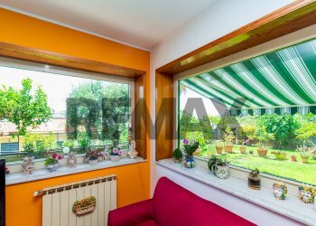 Balcone - Villa a Schiera Via Dei Ciclopi
 
36, Aci Catena - foto 23