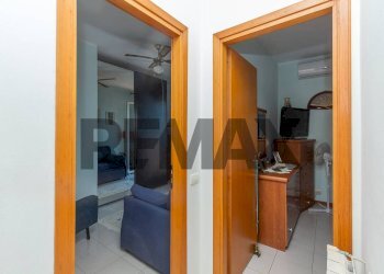 Hall / corridoio - Villa a Schiera Via Dei Ciclopi
 
36, Aci Catena - foto 48