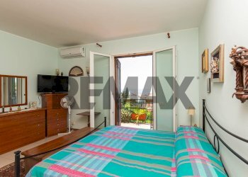 Camera / camera da letto - Villa a Schiera Via Dei Ciclopi
 
36, Aci Catena - foto 55
