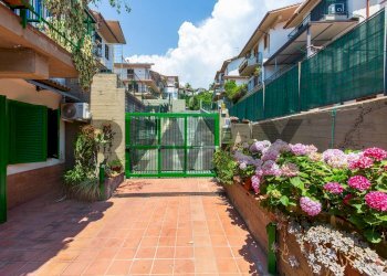 Terrazza - Villa a Schiera Via Dei Ciclopi
 
36, Aci Catena - foto 78