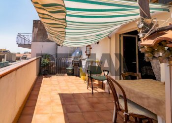 Terrazza - Quadrilocale Via Mariano Panebianco
 
25, Acireale - foto 42