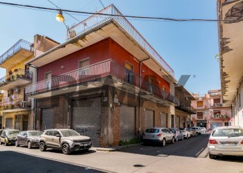 Edificio all\'aperto - Quadrilocale Via Mariano Panebianco
 
25, Acireale - foto 48