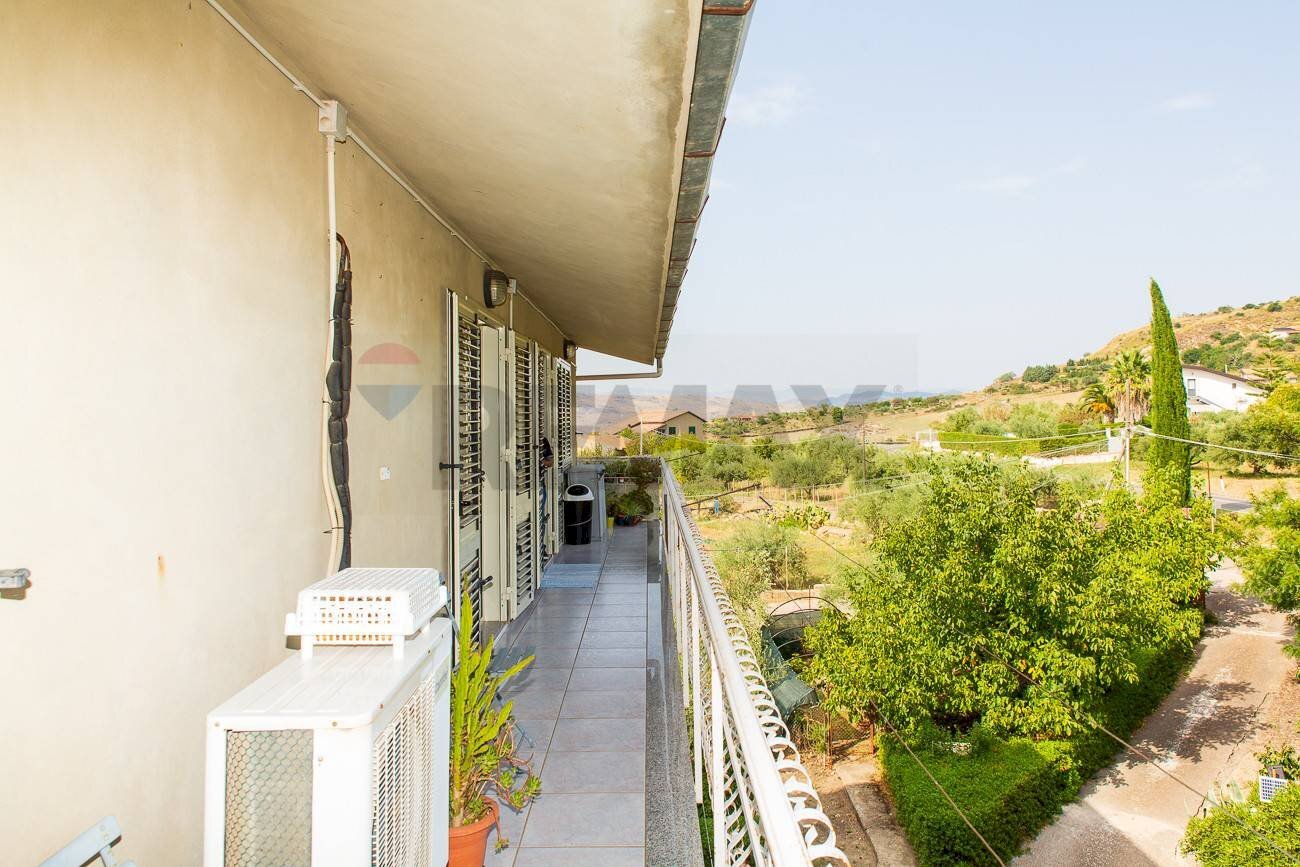 Balcone - Villa Contrada San Giovanni
snc, Leonforte - foto 3