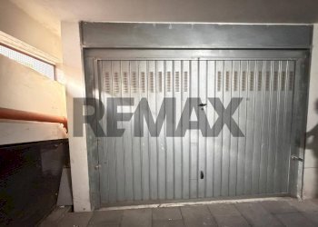 Parcheggio - Box Via Giuseppe Di Vittorio
 
10, Belpasso - foto 5
