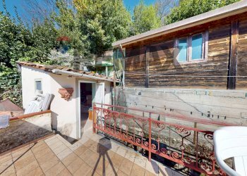 Terrazza - Casa indipendente Via Redolo, Loc. Torcigliano
 
9, Camaiore - foto 5