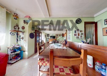 Sala da pranzo - Casa indipendente Via Redolo, Loc. Torcigliano
 
9, Camaiore - foto 16