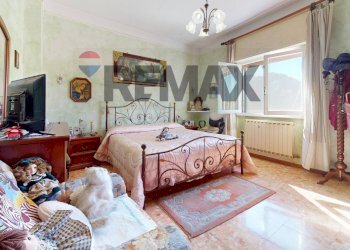 Camera / camera da letto - Casa indipendente Via Redolo, Loc. Torcigliano
 
9, Camaiore - foto 24