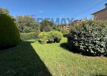 Giardino - Quadrilocale Via Campania
 
27, Empoli - foto 7