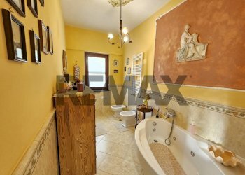 Bagno - Independent house Via della Sanginella
 
24, Salerno - photo 5