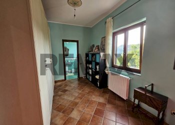 Hall / corridoio - Independent house Via della Sanginella
 
24, Salerno - photo 9