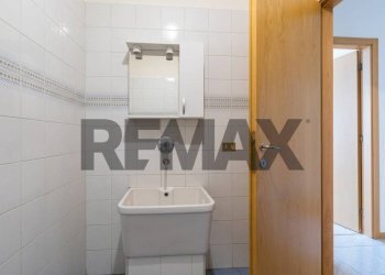 Bagno - Three-room apartment VIA TERRAGGIO MOLGORA
 
9, Vimercate - photo 11