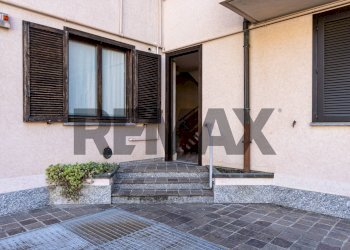 Terrazza - Three-room apartment VIA TERRAGGIO MOLGORA
 
9, Vimercate - photo 15